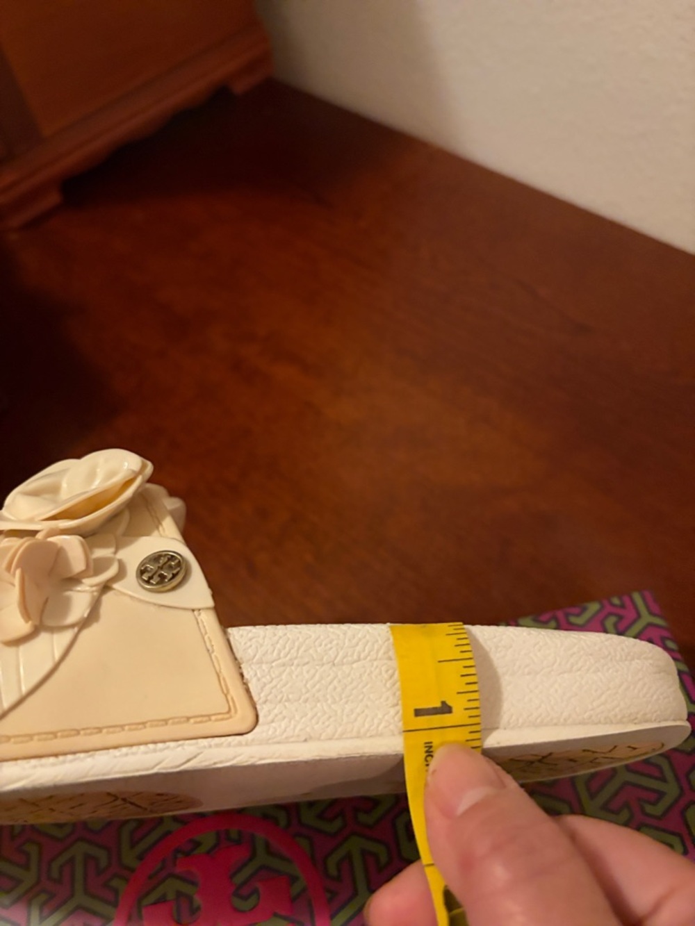 Authentic Tory Burch - Picture 10 of 10